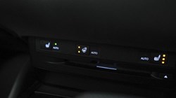 2021 (21) LEXUS ES 300h 2.5 F-Sport 4dr CVT 5496464
