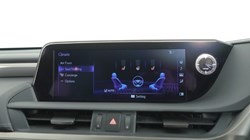 2021 (21) LEXUS ES 300h 2.5 F-Sport 4dr CVT 5496474