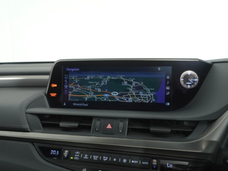 2021 (21) LEXUS ES 300h 2.5 F-Sport 4dr CVT 5496457