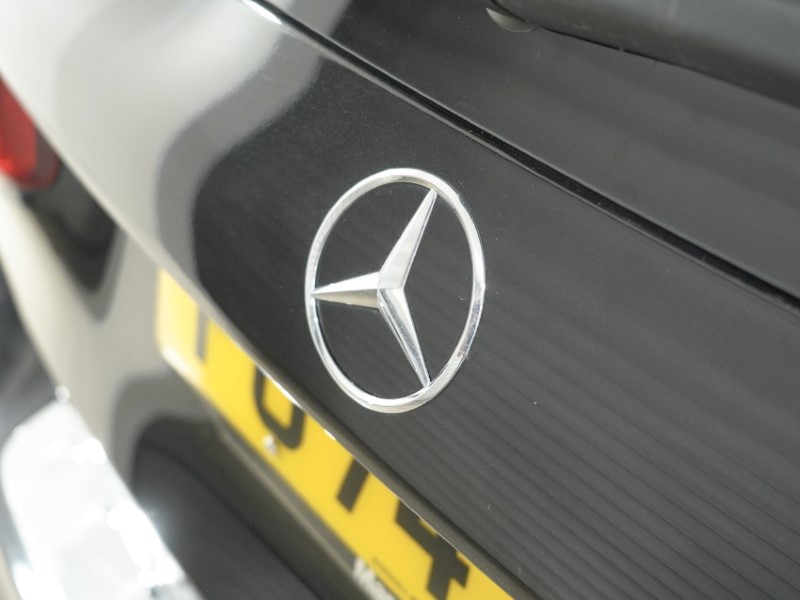2024 (74) MERCEDES-BENZ GLB 200 AMG Line Premium Plus 5dr 7G-Tronic 5496657