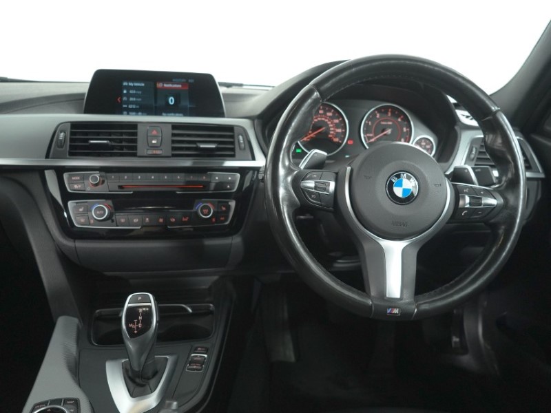 2018 (18) BMW 3 SERIES 320d xDrive M Sport Shadow Edition 4dr Step Auto 5498593