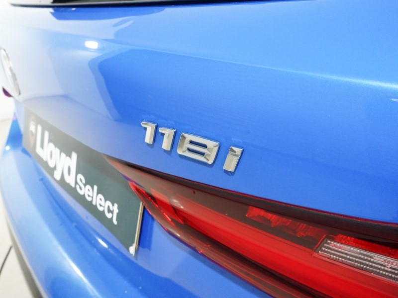 2020 (20) BMW 1 SERIES 118i M Sport 5dr 5534141
