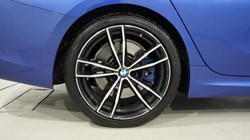 2019 (19) BMW 3 SERIES 330i M Sport 4dr Step Auto 5566292