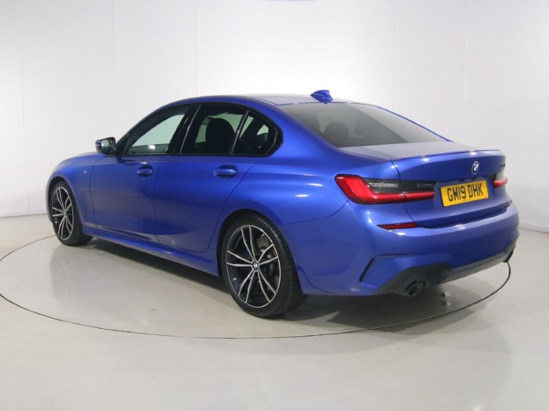 2019 (19) BMW 3 SERIES 330i M Sport 4dr Step Auto 1