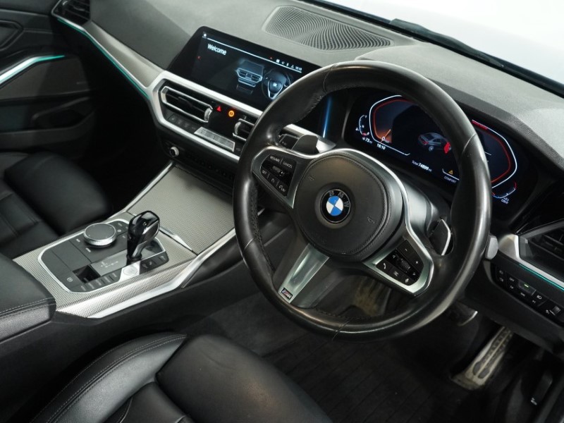2019 (19) BMW 3 SERIES 330i M Sport 4dr Step Auto 5566302