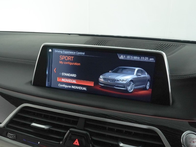 2019 (68) BMW 7 SERIES 730d xDrive M Sport 4dr Auto 5545897