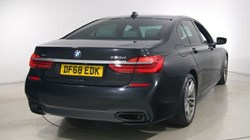 2019 (68) BMW 7 SERIES 730d xDrive M Sport 4dr Auto 5545852
