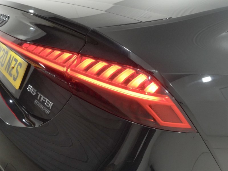 2020 (20) AUDI A7 55 TFSI Quattro S Line 5dr S Tronic 5583377
