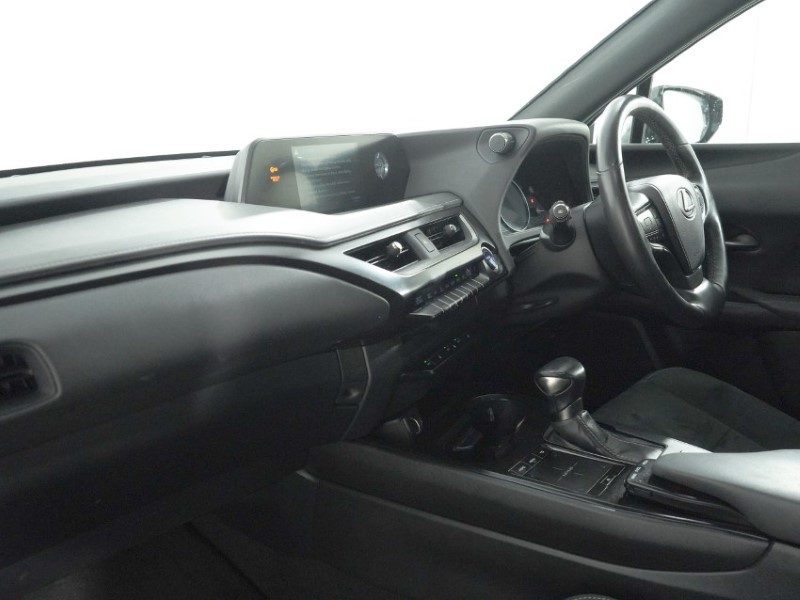 2020 (69) LEXUS UX 250h 2.0 5dr CVT [without Nav] 5562368