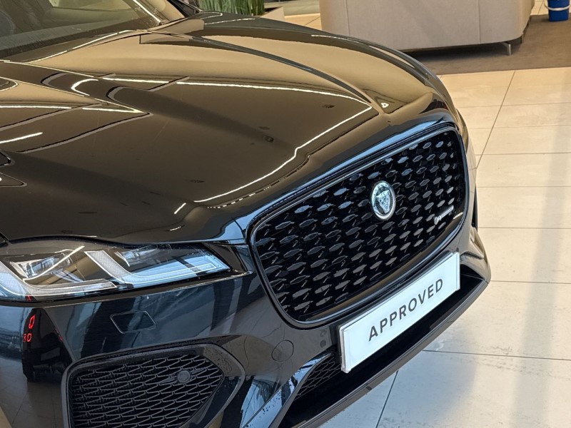 2023 (73) JAGUAR F-PACE 2.0 P400e R-Dynamic HSE Black 5dr Auto AWD 5027963