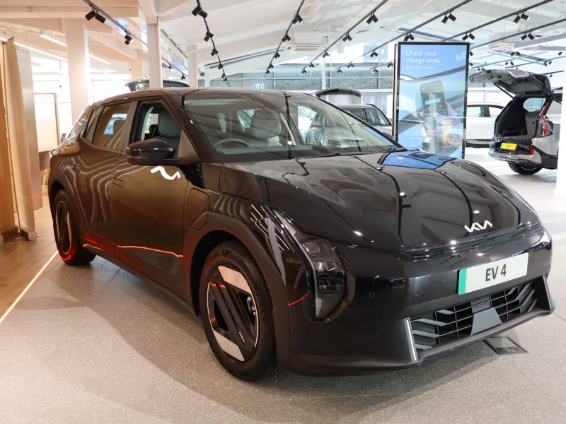  KIA EV4 150kW Air 81kWh 5dr Auto