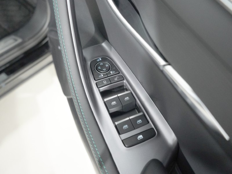 2026 (26) BYD SEAL U 1.5 DM-i Comfort 5dr Auto 5585975