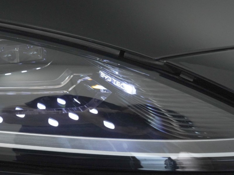 2026 (26) BYD SEAL U 1.5 DM-i Comfort 5dr Auto 5585966