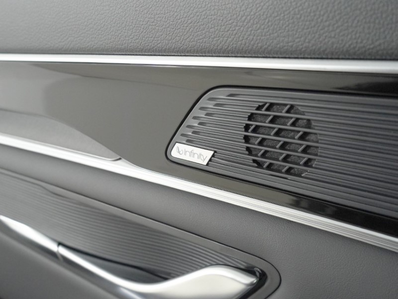 2026 (26) BYD SEAL U 1.5 DM-i Comfort 5dr Auto 5585957