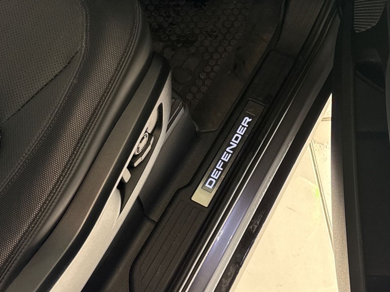 2022 (72) LAND ROVER DEFENDER 3.0 D300 X 90 3dr Auto 4995180