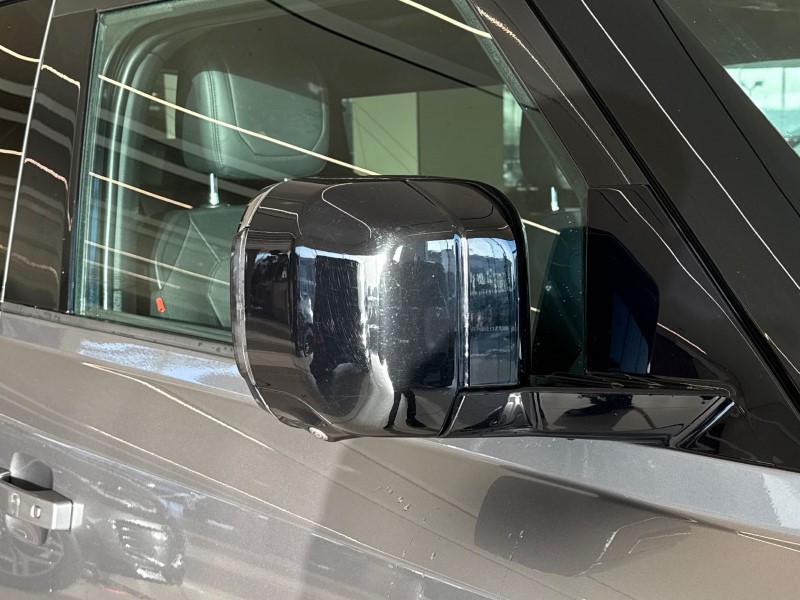 2022 (72) LAND ROVER DEFENDER 3.0 D300 X 90 3dr Auto 4995191