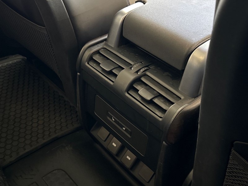 2022 (72) LAND ROVER DEFENDER 3.0 D300 X 90 3dr Auto 4995163