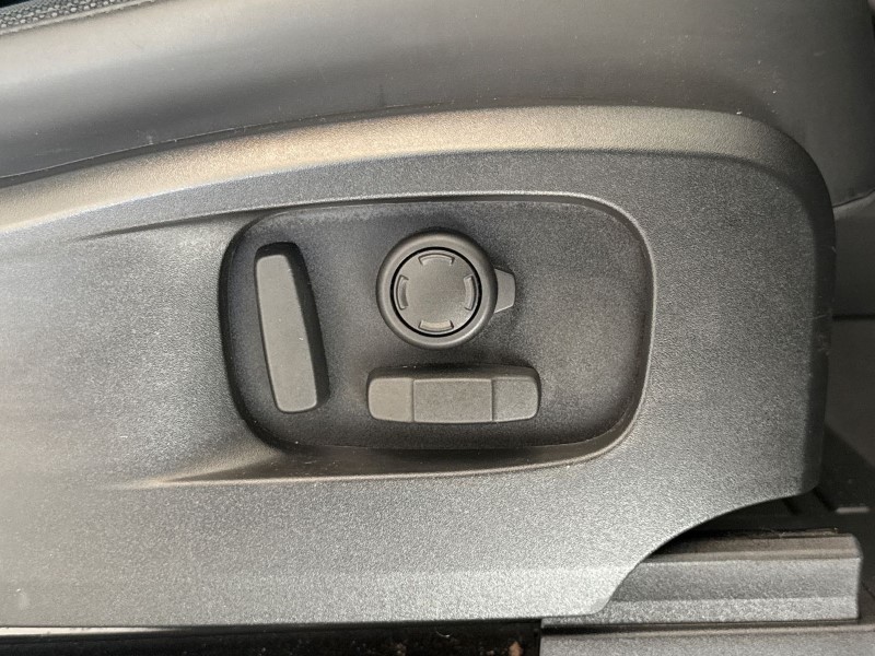 2022 (72) LAND ROVER DEFENDER 3.0 D300 X 90 3dr Auto 4995168