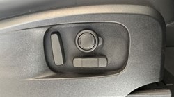 2022 (72) LAND ROVER DEFENDER 3.0 D300 X 90 3dr Auto 4995168