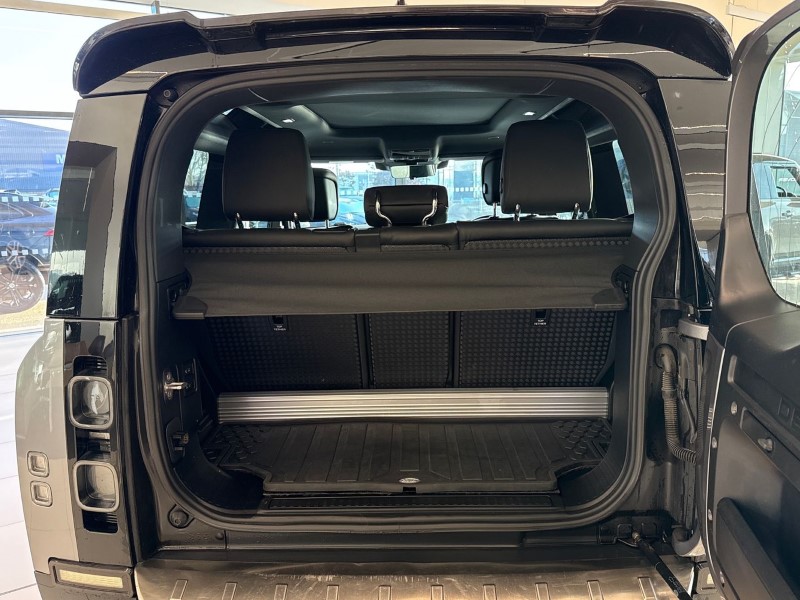 2022 (72) LAND ROVER DEFENDER 3.0 D300 X 90 3dr Auto 4995155