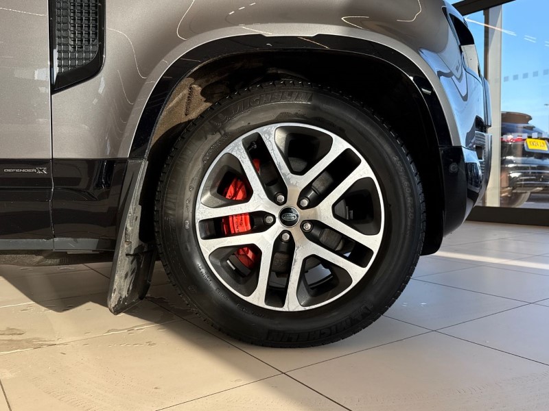2022 (72) LAND ROVER DEFENDER 3.0 D300 X 90 3dr Auto 4995153