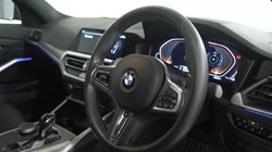 2019 (69) BMW 3 SERIES 320i xDrive M Sport 4dr Step Auto 5615323