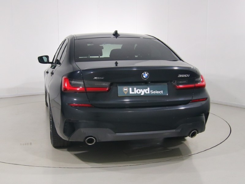 2019 (69) BMW 3 SERIES 320i xDrive M Sport 4dr Step Auto 5615368