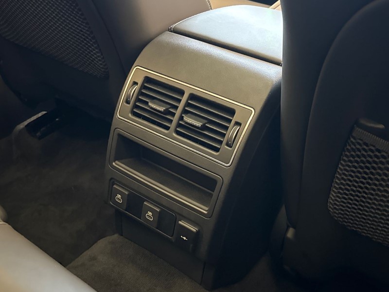 2024 (74) JAGUAR F-PACE 2.0 D200 R-Dynamic HSE Black 90th Anniv 5dr Auto 5008582