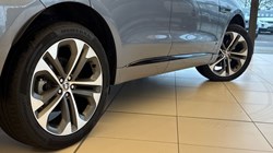 2024 (74) JAGUAR F-PACE 2.0 D200 R-Dynamic HSE Black 90th Anniv 5dr Auto 5008613