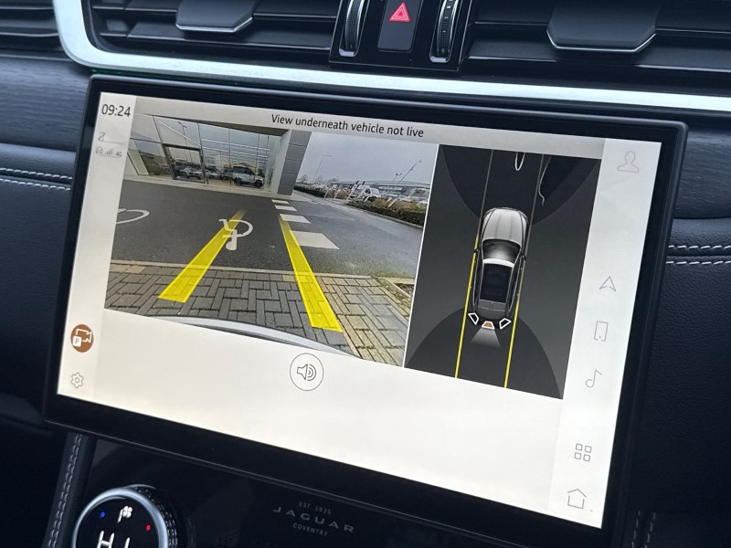 2024 (74) JAGUAR F-PACE 2.0 D200 R-Dynamic HSE Black 90th Anniv 5dr Auto 5008576