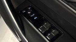 2024 (74) JAGUAR F-PACE 2.0 D200 R-Dynamic HSE Black 90th Anniv 5dr Auto 5008587