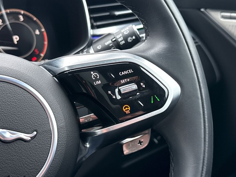 2024 (74) JAGUAR F-PACE 2.0 D200 R-Dynamic HSE Black 90th Anniv 5dr Auto 5008593