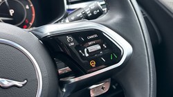 2024 (74) JAGUAR F-PACE 2.0 D200 R-Dynamic HSE Black 90th Anniv 5dr Auto 5008593