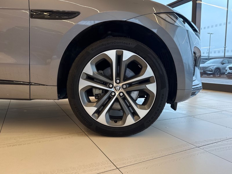 2024 (74) JAGUAR F-PACE 2.0 D200 R-Dynamic HSE Black 90th Anniv 5dr Auto 5008572