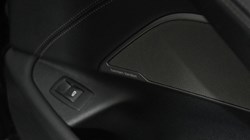 2021 (21) BMW 5 SERIES 520d MHT M Sport 5dr Step Auto 5616844