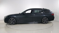 2021 (21) BMW 5 SERIES 520d MHT M Sport 5dr Step Auto 5616874