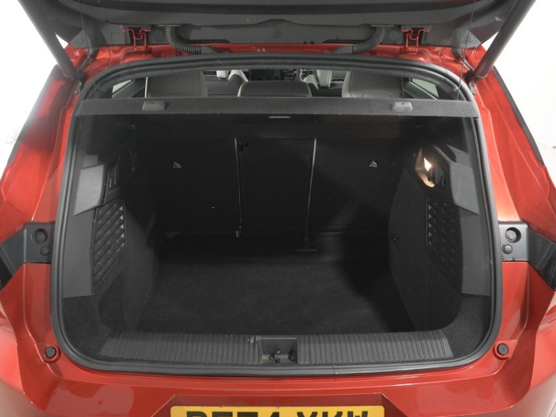 2024 (74) RENAULT SCENIC E-TECH 160kW Iconic 87kWh Long Range 5dr Auto 5623257