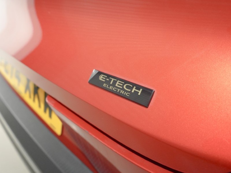 2024 (74) RENAULT SCENIC E-TECH 160kW Iconic 87kWh Long Range 5dr Auto 5623255