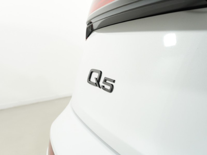 2024 (24) AUDI Q5 2.0 TFSI Quattro Black Edition 5dr S Tronic 5621311