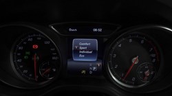 2020 (20) MERCEDES-BENZ GLA 200 AMG Line Edition 5dr Auto 5640807