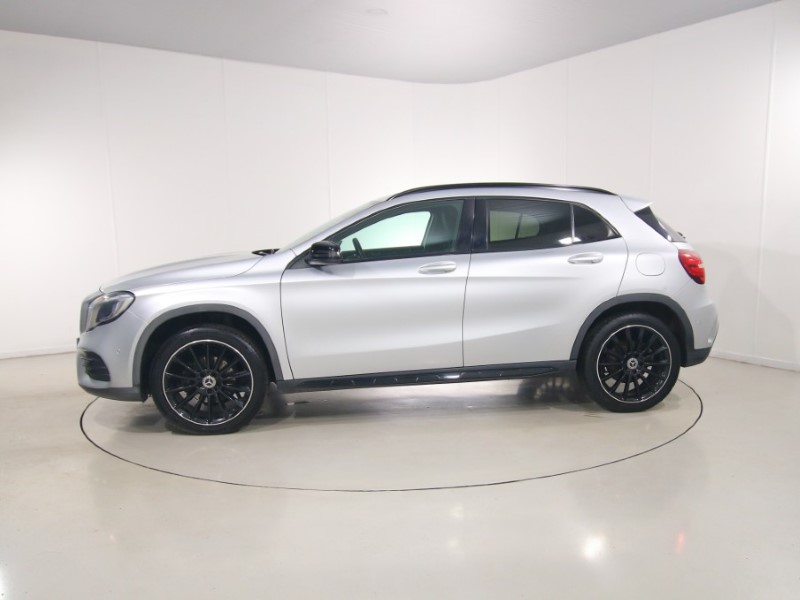 2020 (20) MERCEDES-BENZ GLA 200 AMG Line Edition 5dr Auto 5640813
