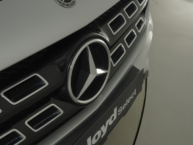 2020 (20) MERCEDES-BENZ GLA 200 AMG Line Edition 5dr Auto 5640780