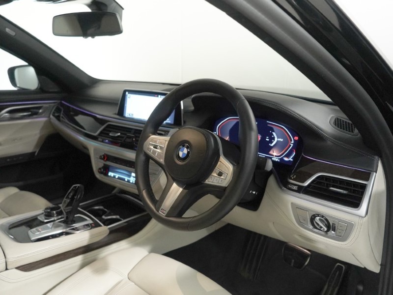 2021 (21) BMW 7 SERIES 730d MHT M Sport 4dr Auto 5664104