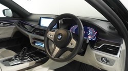 2021 (21) BMW 7 SERIES 730d MHT M Sport 4dr Auto 5664104