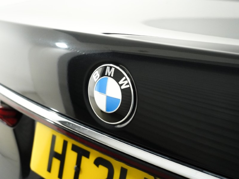 2021 (21) BMW 7 SERIES 730d MHT M Sport 4dr Auto 5664087
