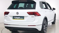 2019 (69) VOLKSWAGEN TIGUAN 2.0 TDi 150 4Motion R-Line Tech 5dr DSG 5642498