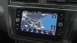 2019 (69) VOLKSWAGEN TIGUAN 2.0 TDi 150 4Motion R-Line Tech 5dr DSG 5642482