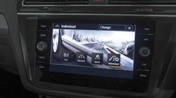 2019 (69) VOLKSWAGEN TIGUAN 2.0 TDi 150 4Motion R-Line Tech 5dr DSG 5642474