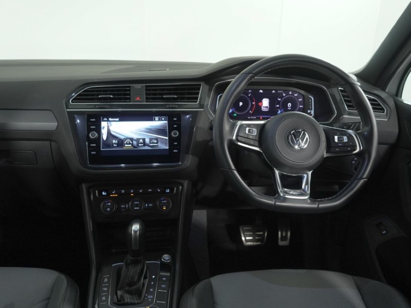 2019 (69) VOLKSWAGEN TIGUAN 2.0 TDi 150 4Motion R-Line Tech 5dr DSG 5642444