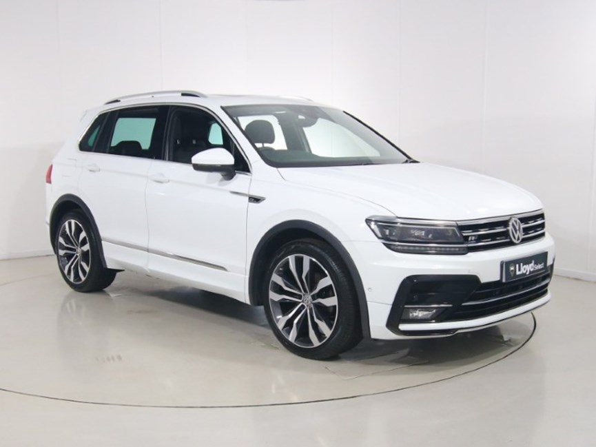 2019 (69) VOLKSWAGEN TIGUAN 2.0 TDi 150 4Motion R-Line Tech 5dr DSG